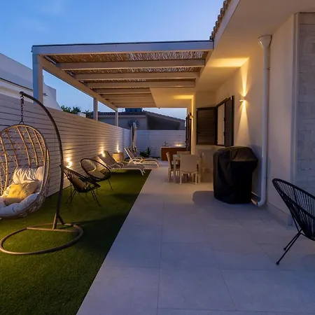 Villa Teresann Con Jacuzzi Riscaldata